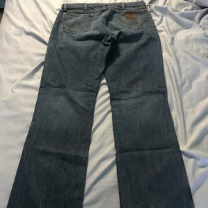 Men’s wrangler retro relaxed boot cut